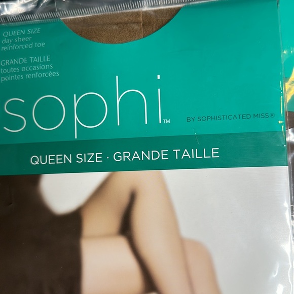 1 @ $4 for queen style panty hose is available! 160-190lbs beige in color - Picture 11 of 12